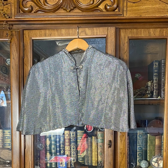 Silver caplet. Size S-M - Picture 2 of 5